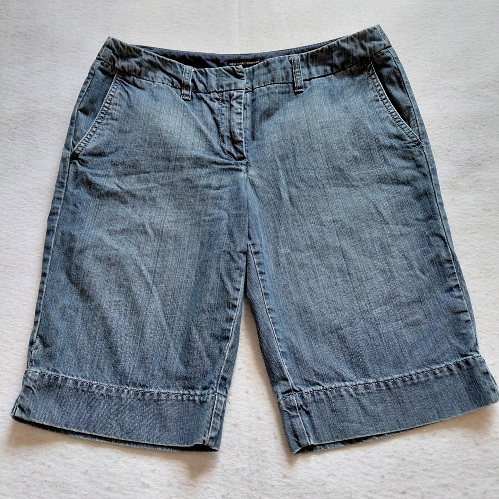 New York & Company Blue Denim Capris Shorts Women Size 8 Cotton Casual Pockets